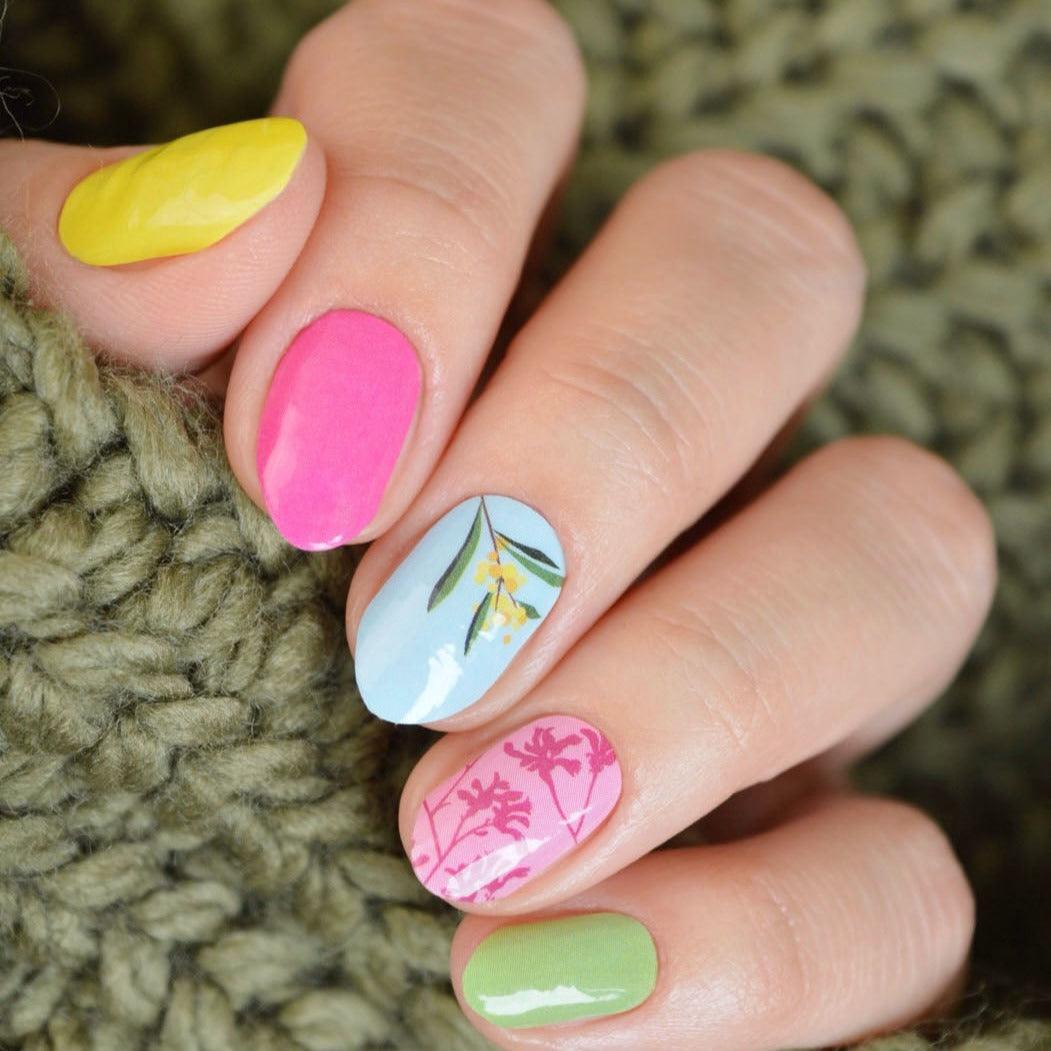 Aussie Florals Nail Polish Wraps