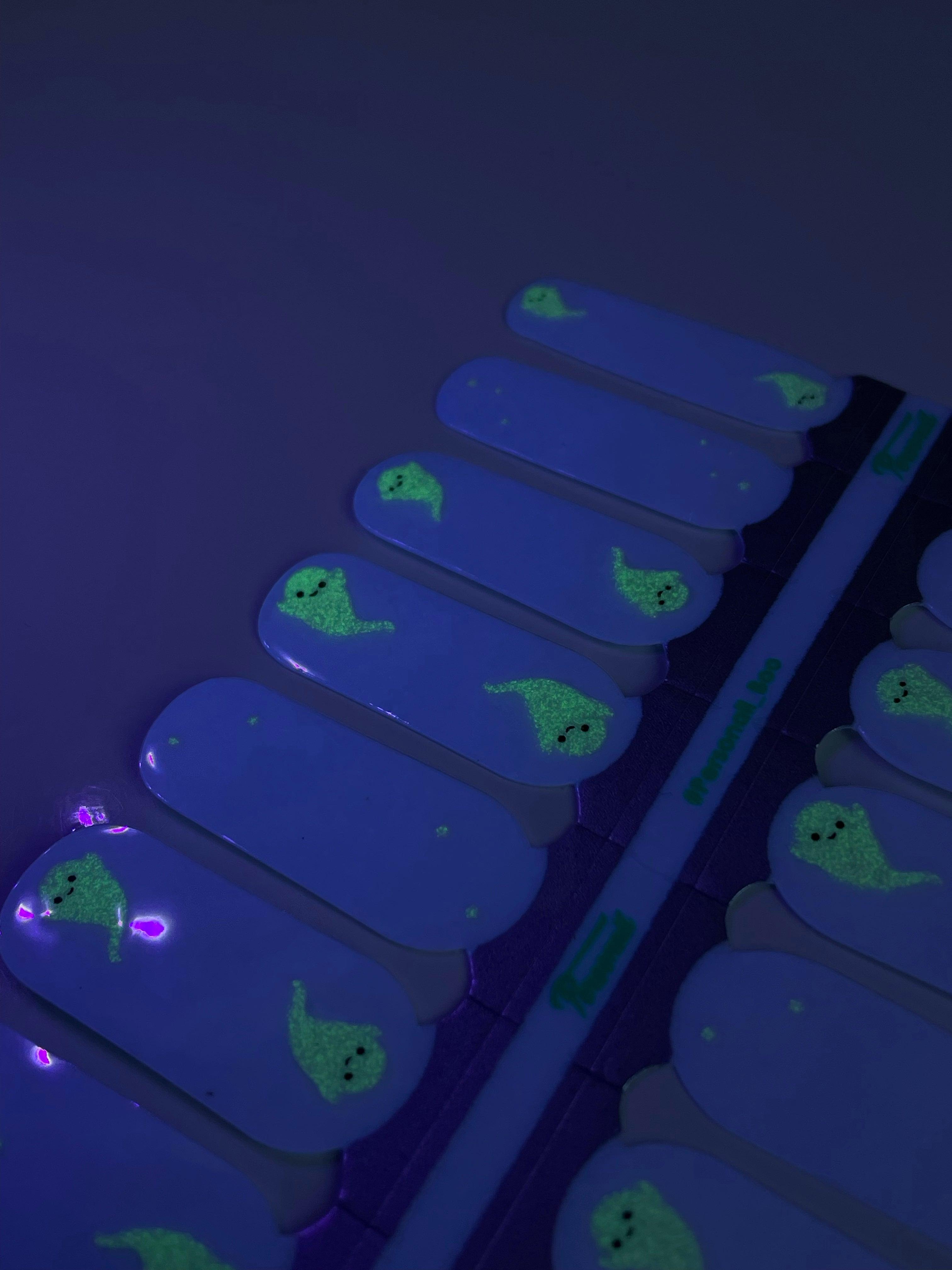 BOO | Transparent Halloween Themed Nail Polish Wrap