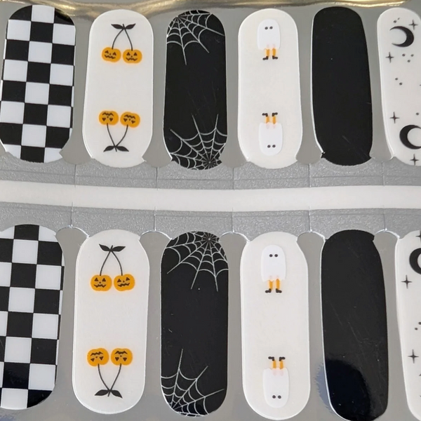 Casper | Halloween Themed Nail Polish Wrap