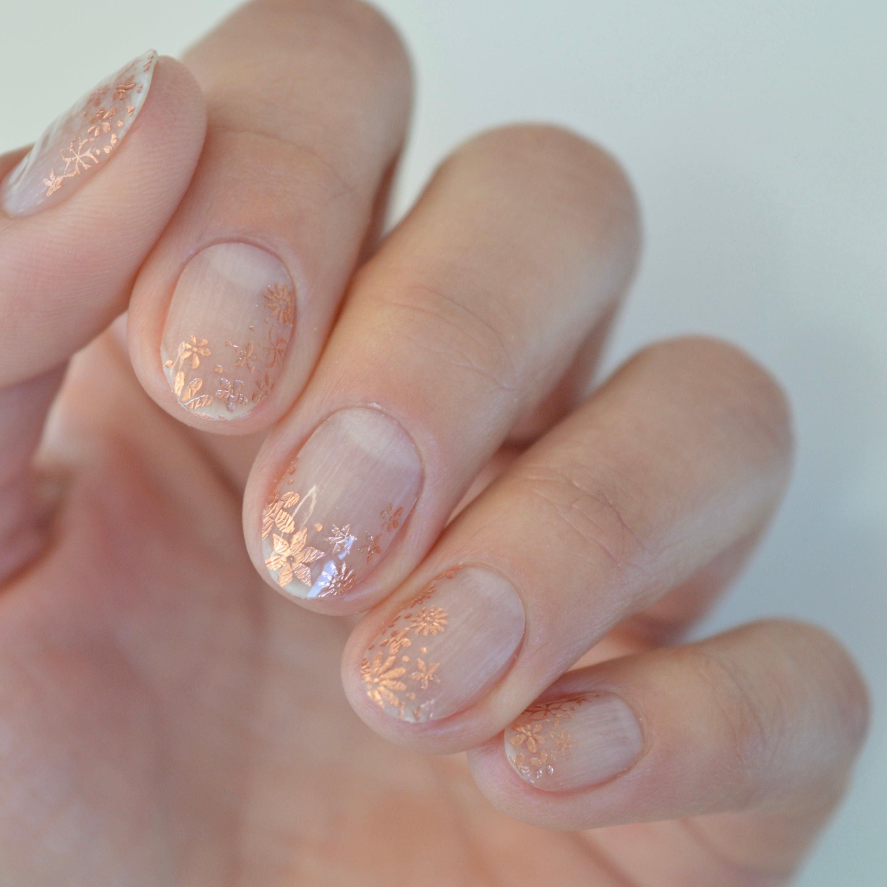 Flirty Florals Print Nail Wrap