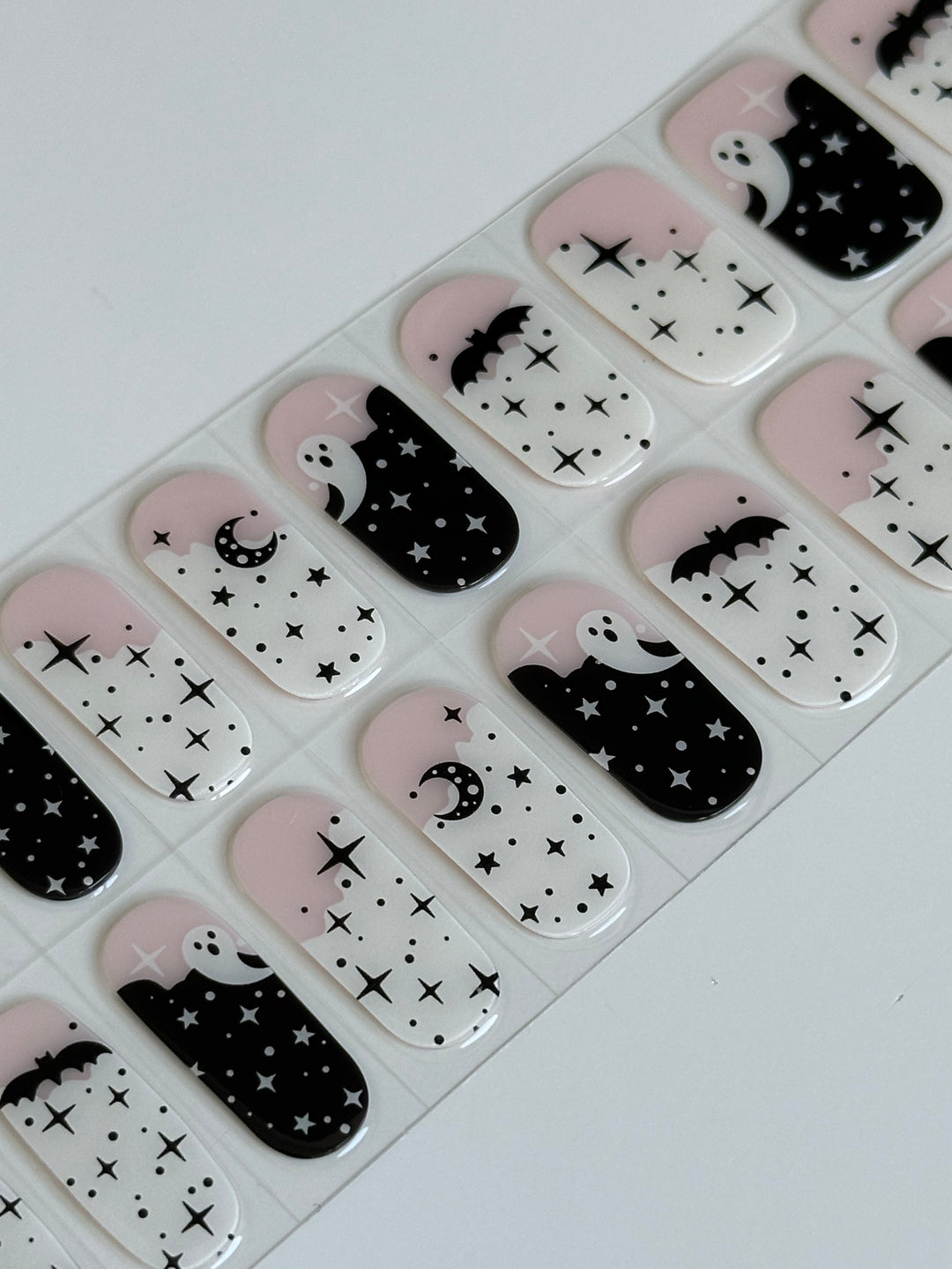 Glowie (Glow in the dark) | Super Jellies DIY Hard Semi Cured Gel Nail Wraps