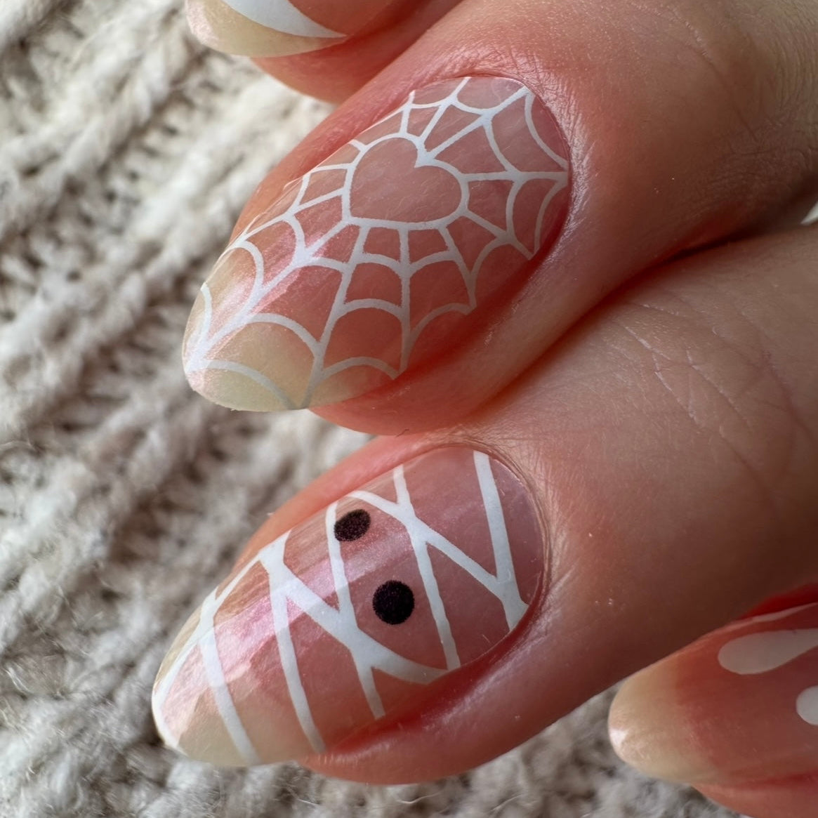 Mummy | Halloween Themed Nail Polish Wrap