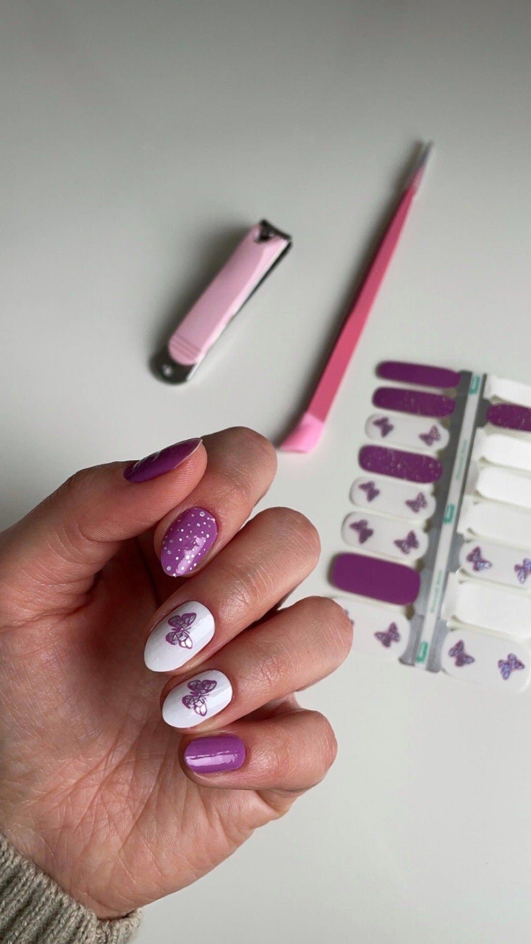 Renee Nail Wrap ($2 of every order to charity)