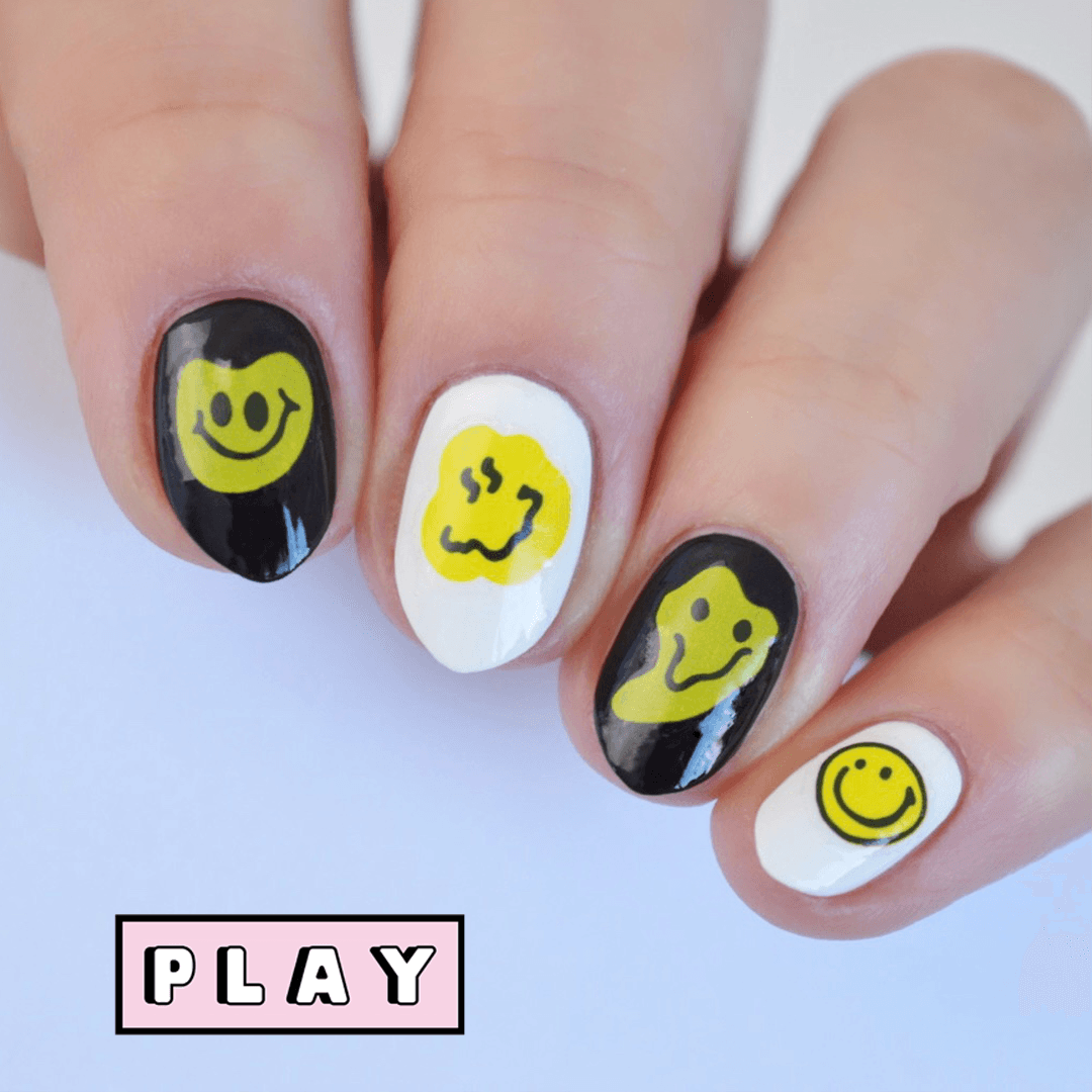 Smiley PLAY Nail Art Sticker