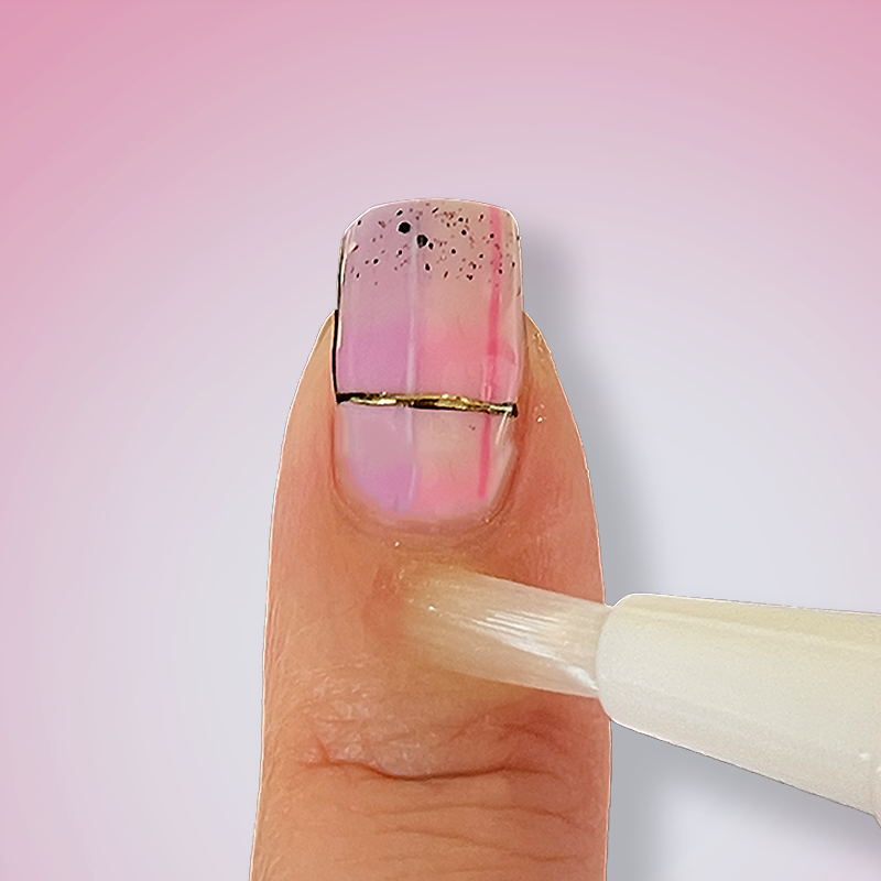 Cuticle Oil Pen (Strawberry)