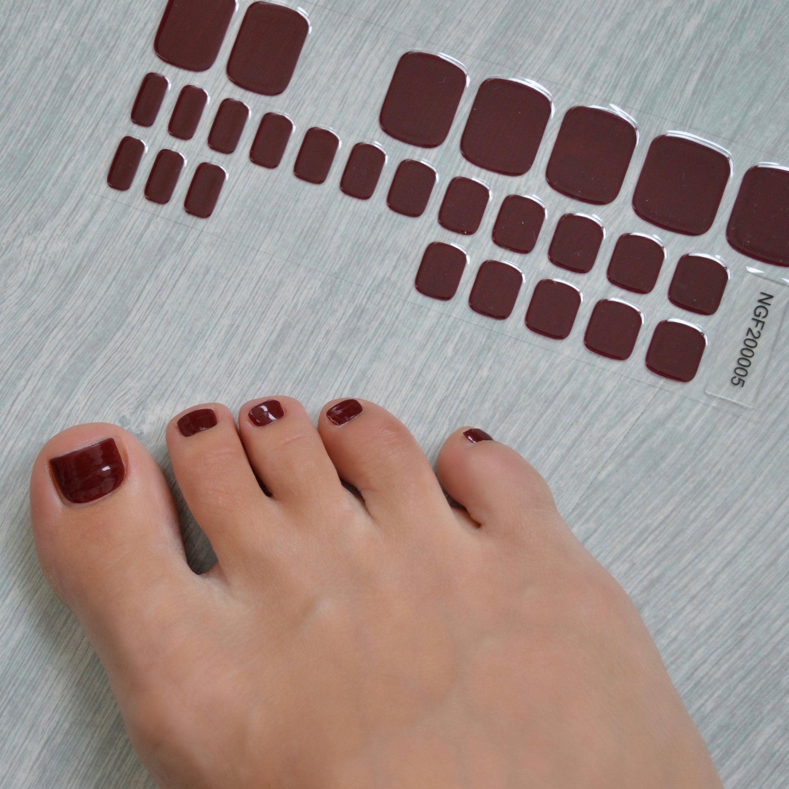 (Pedi/Toes) Vampire Semi Cured Gel Nail Wraps