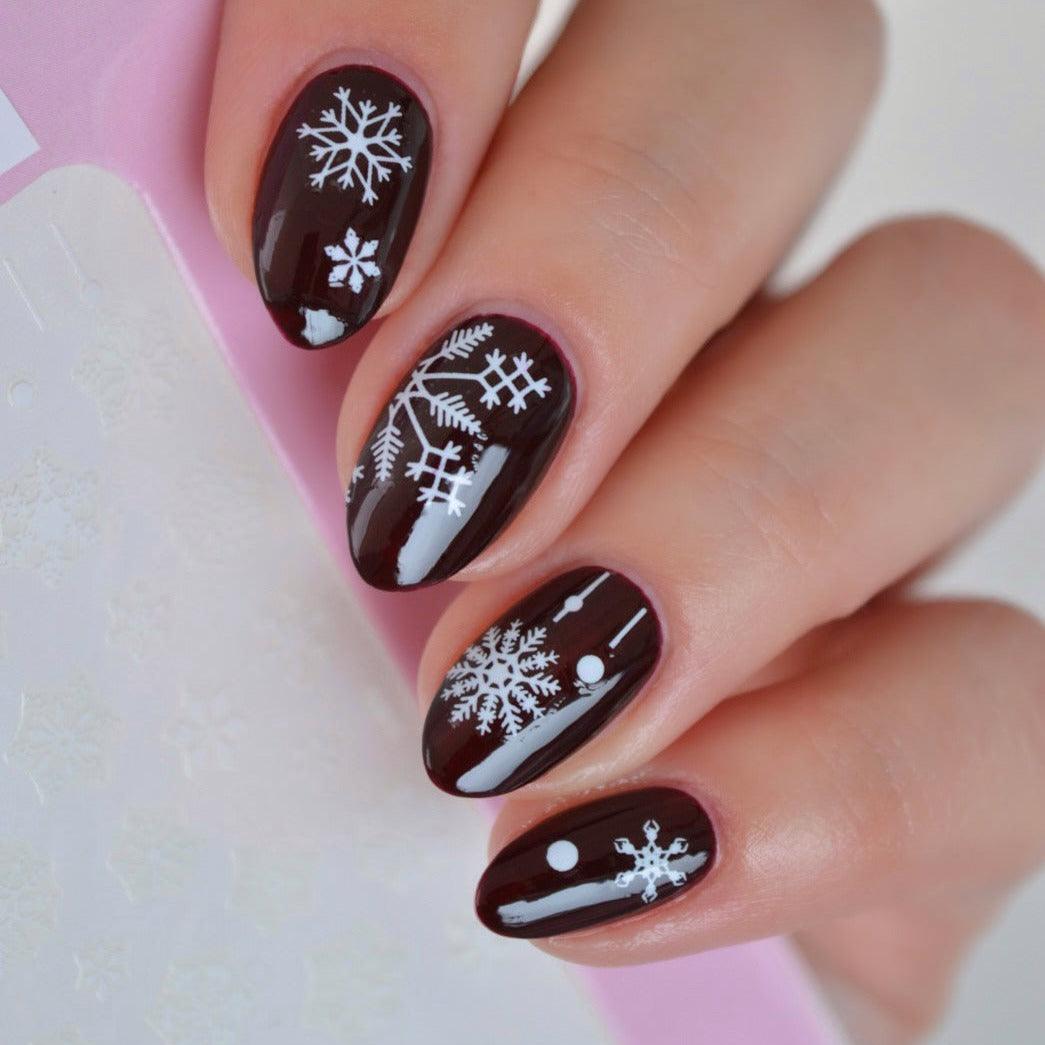 Snowy PLAY Nail Art Sticker