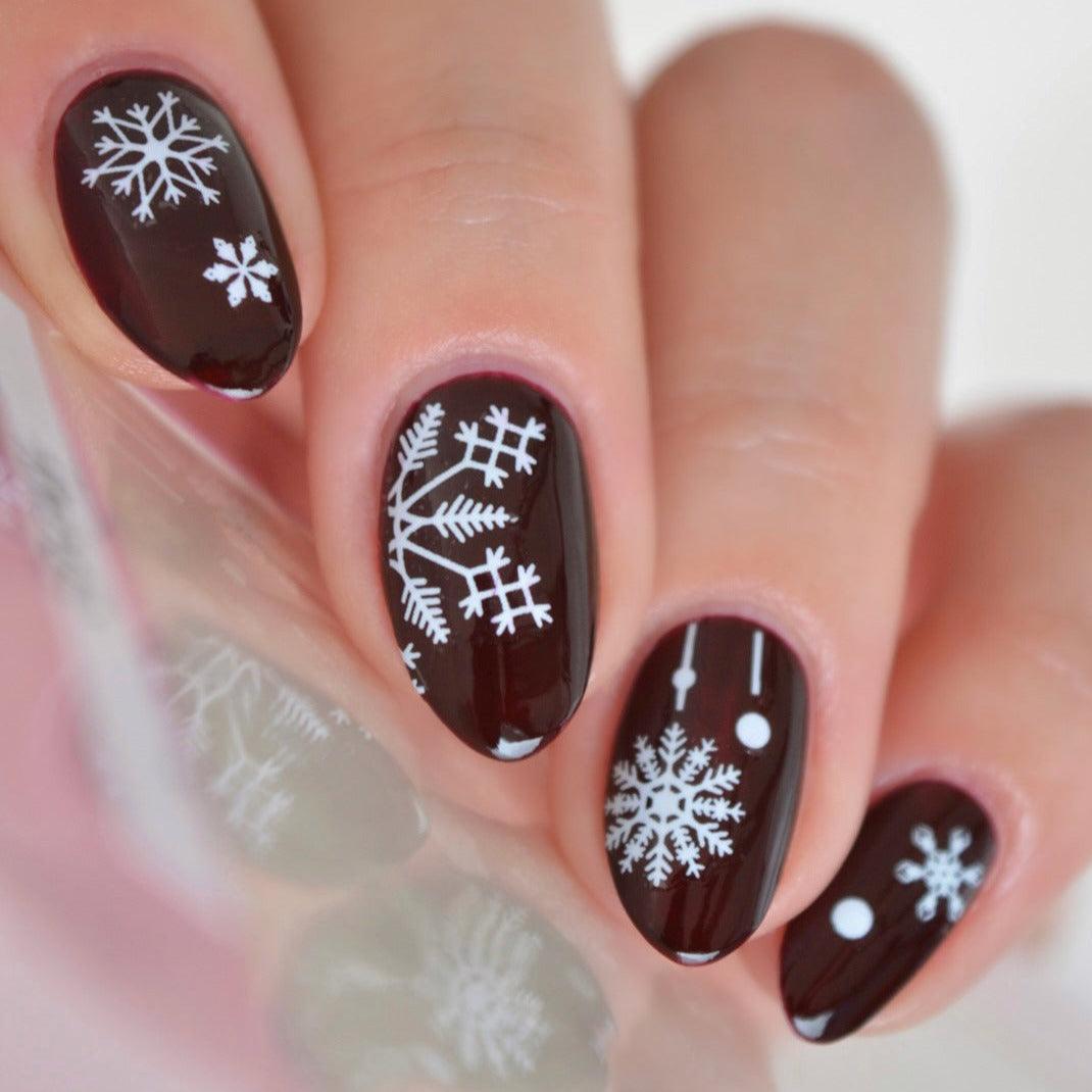 Snowy PLAY Nail Art Sticker