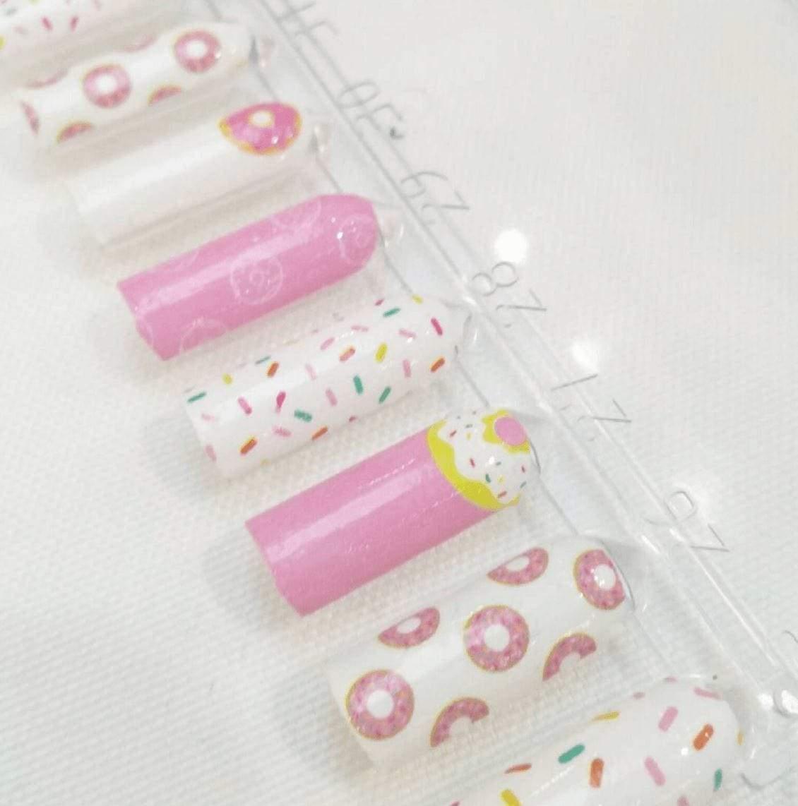 Personail Nail Wraps Donut