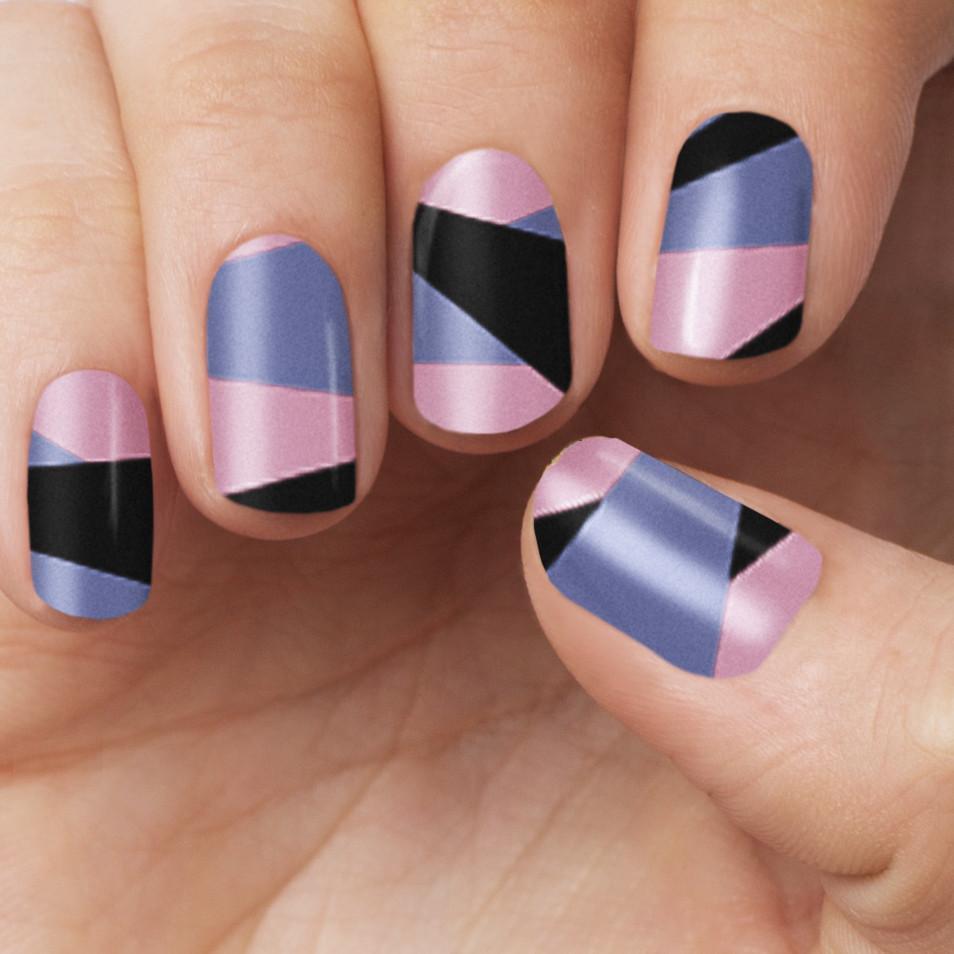 Personail Nail Wraps La Chiq Atia