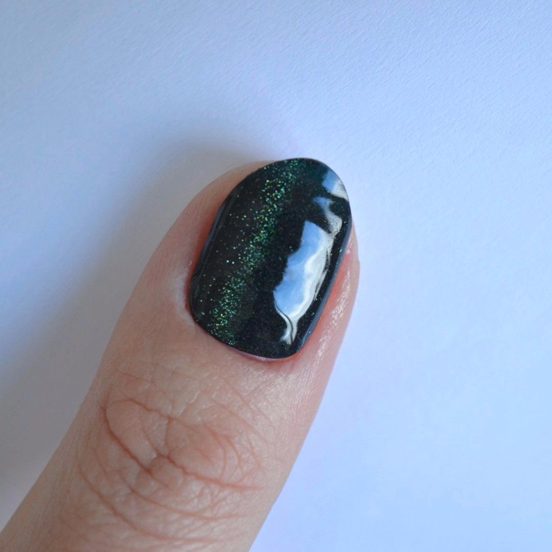 Cat Eye (Green) | Super Jellies DIY Hard Semi Cured Gel Nail Wraps