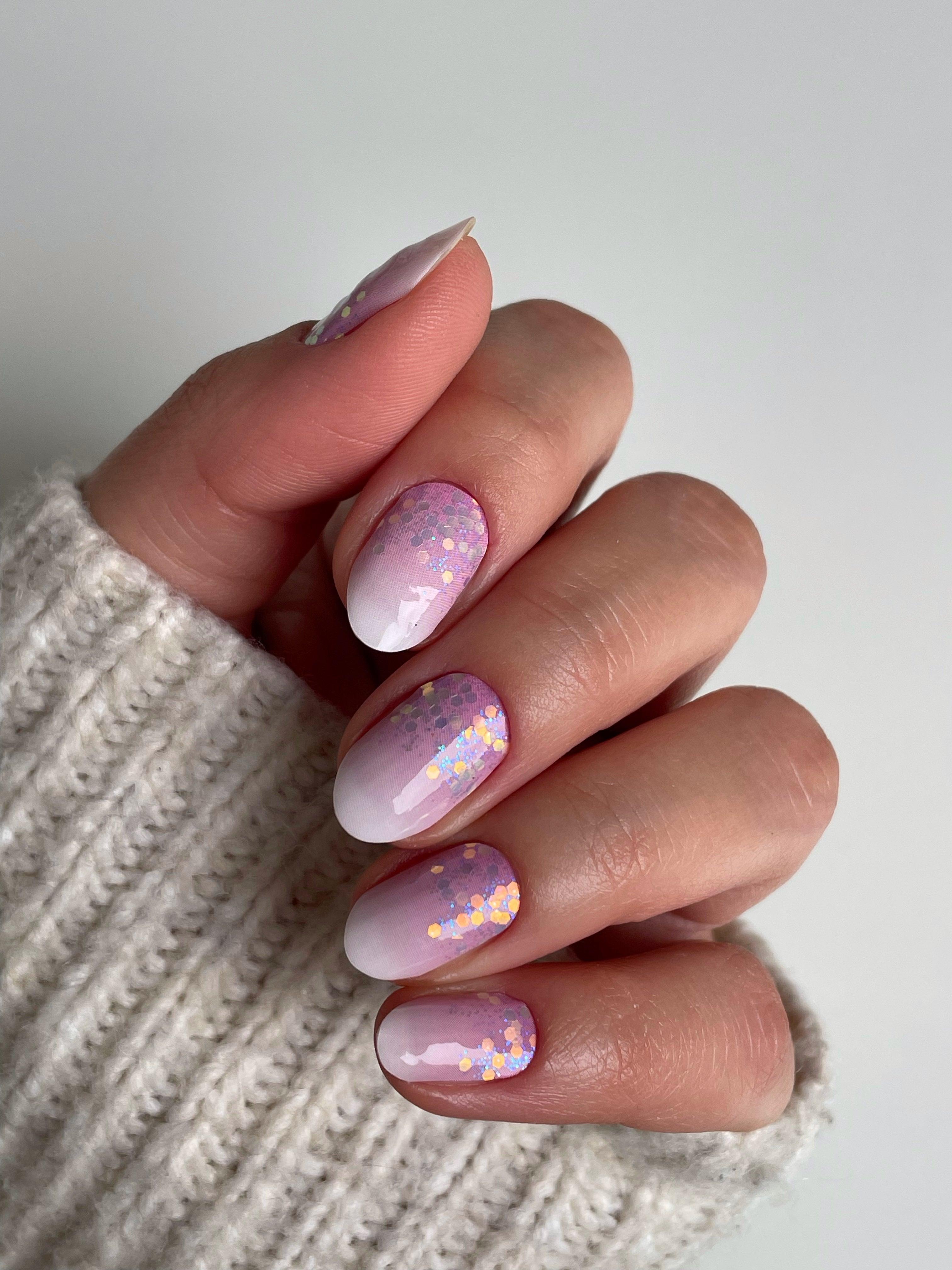 Glamour | Pink Glitter Nail Polish Wrap