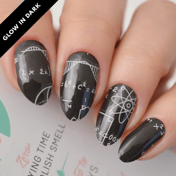 Science Experiment  | Glow in the dark Nail Polish Wrap