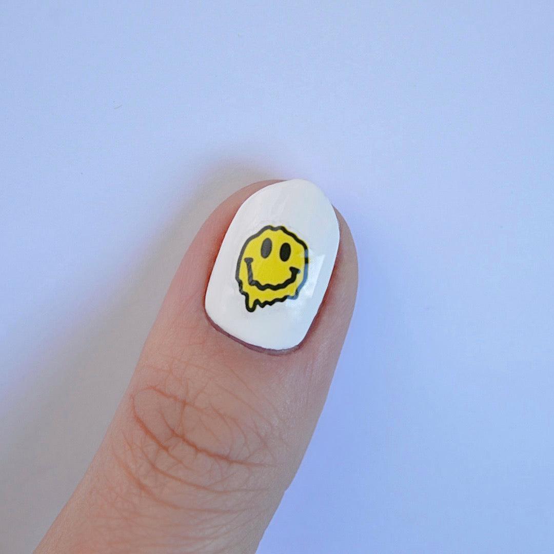 Smiley PLAY Nail Art Sticker