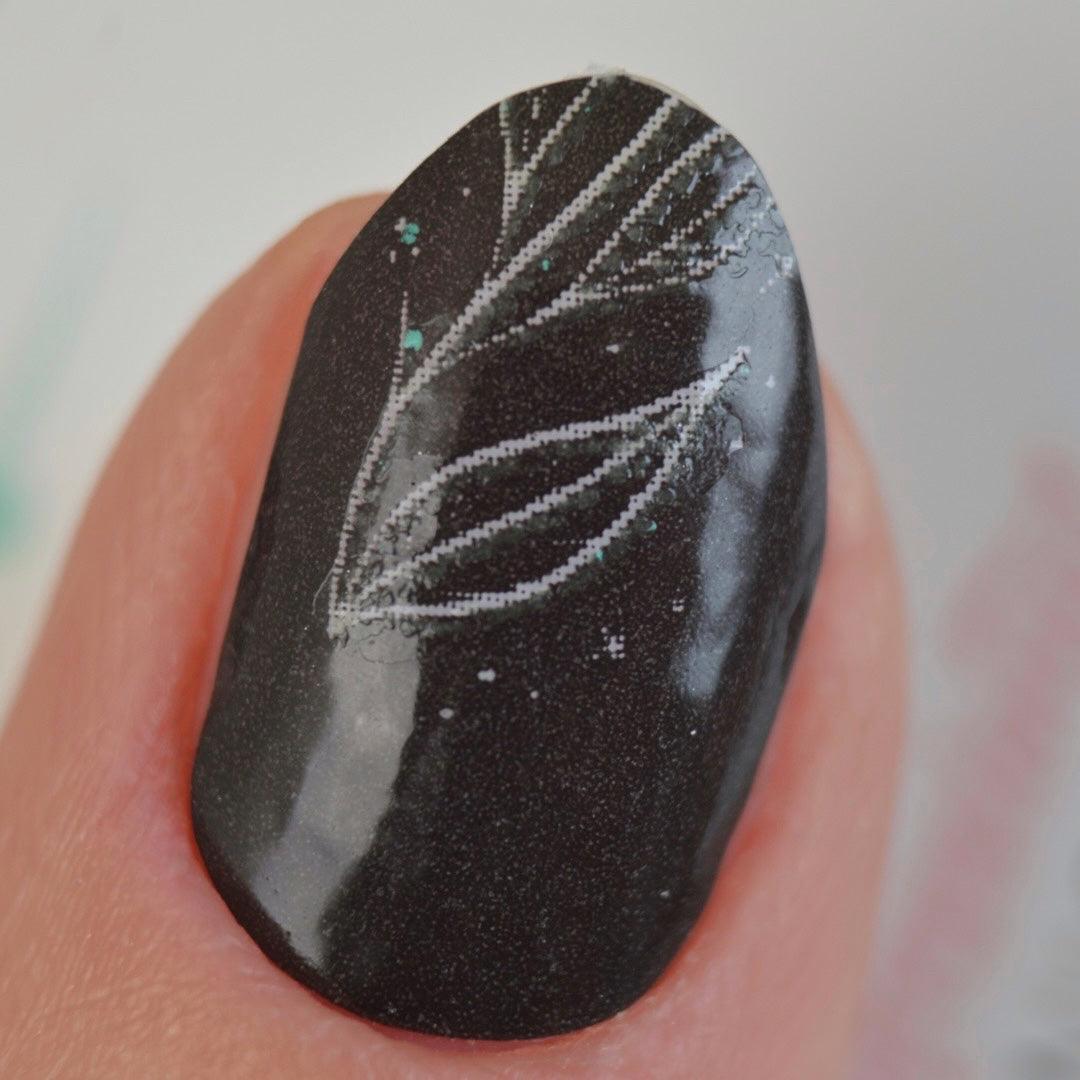 VooDoo  | Halloween Glow in the dark Nail Polish Wrap