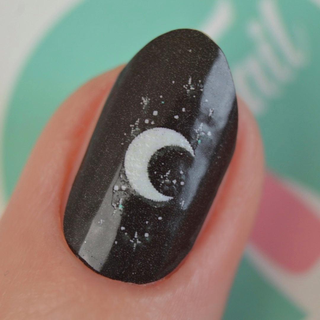VooDoo  | Halloween Glow in the dark Nail Polish Wrap