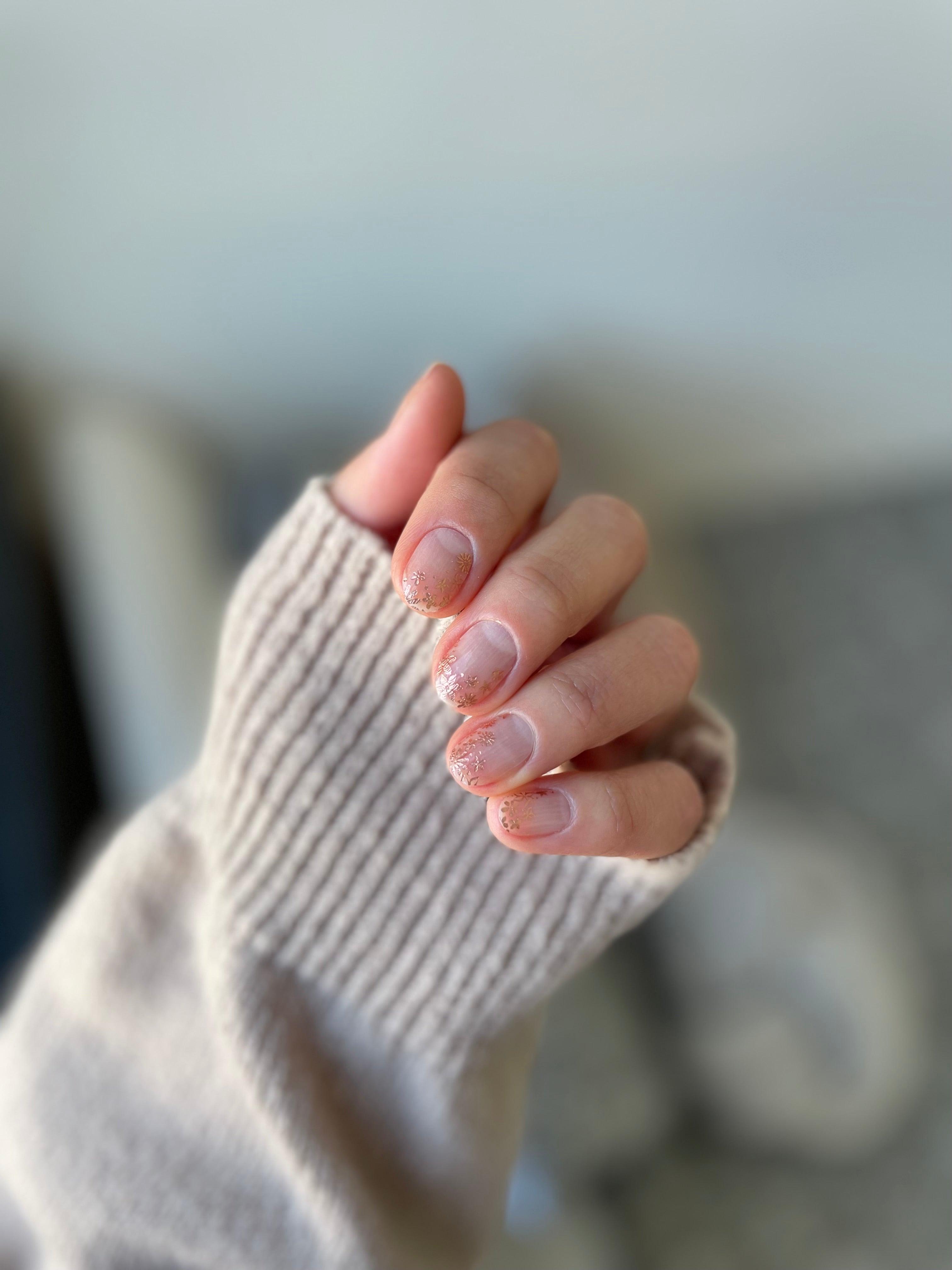 Flirty Florals Print Nail Wrap
