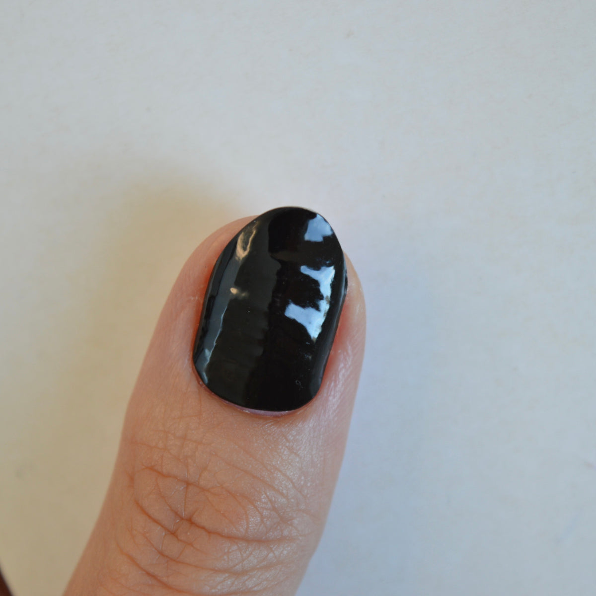 Casper black and white Halloween nail wraps on nails