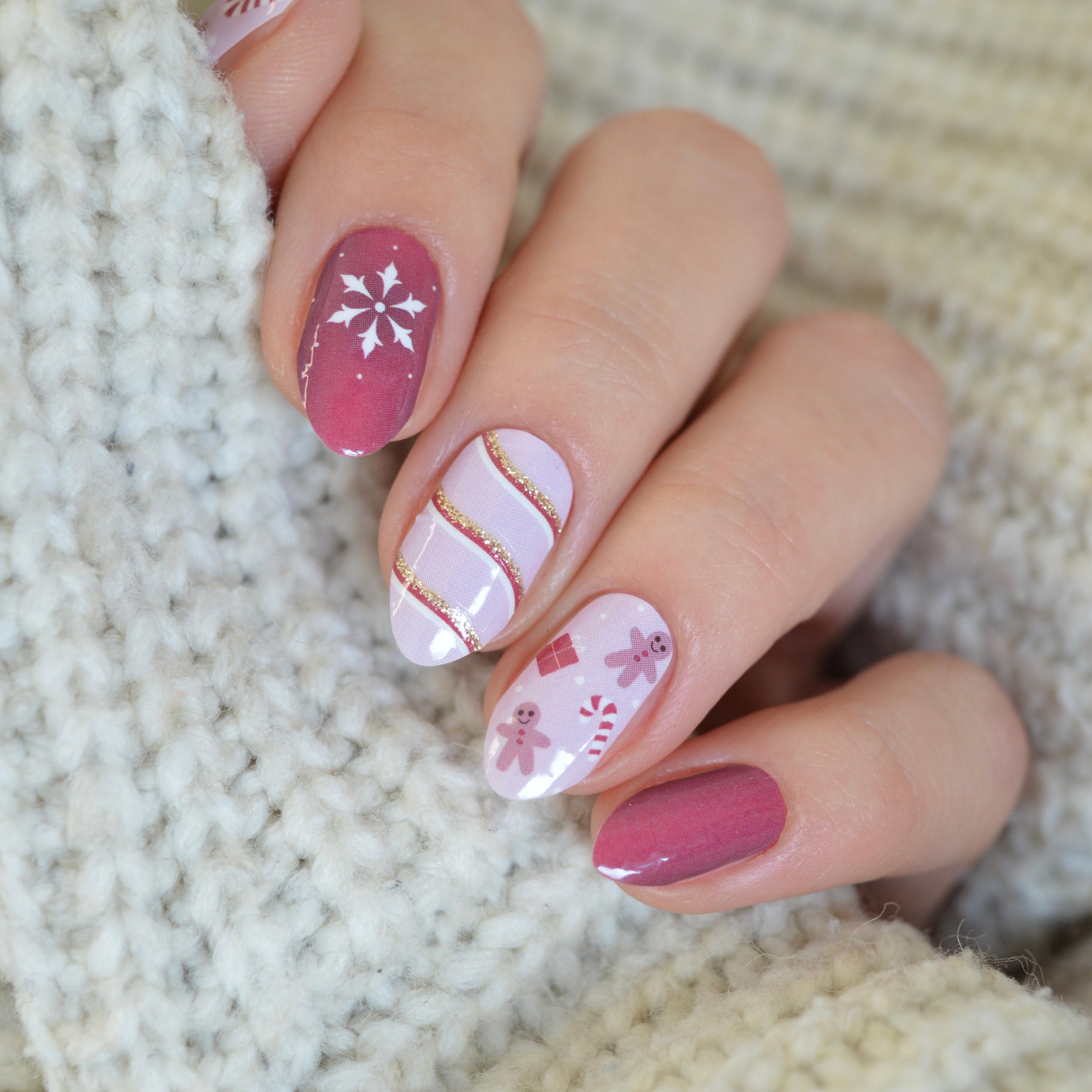 Christmas Eve | Christmas Nail Polish Wrap