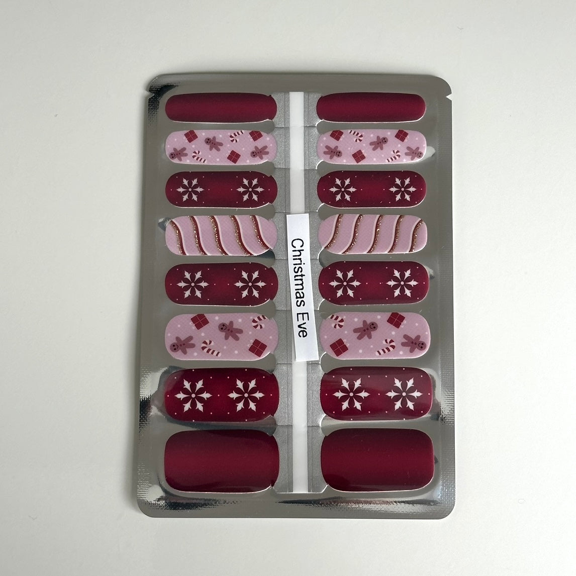 Christmas Eve berry red and pink Christmas nail wraps