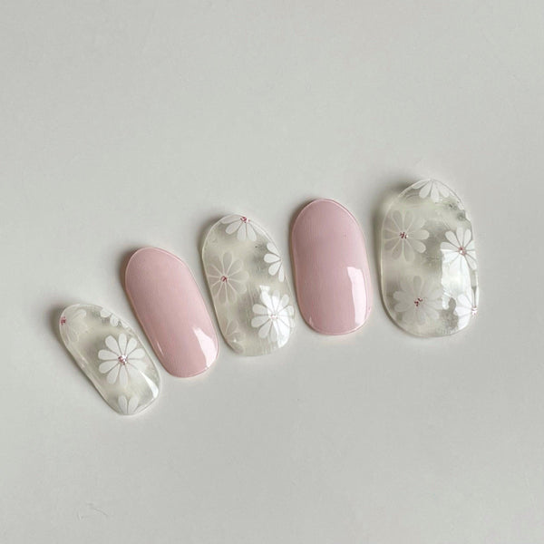 Daisy Chain | Super Jellies DIY Hard Semi Cured Gel Nail Wraps