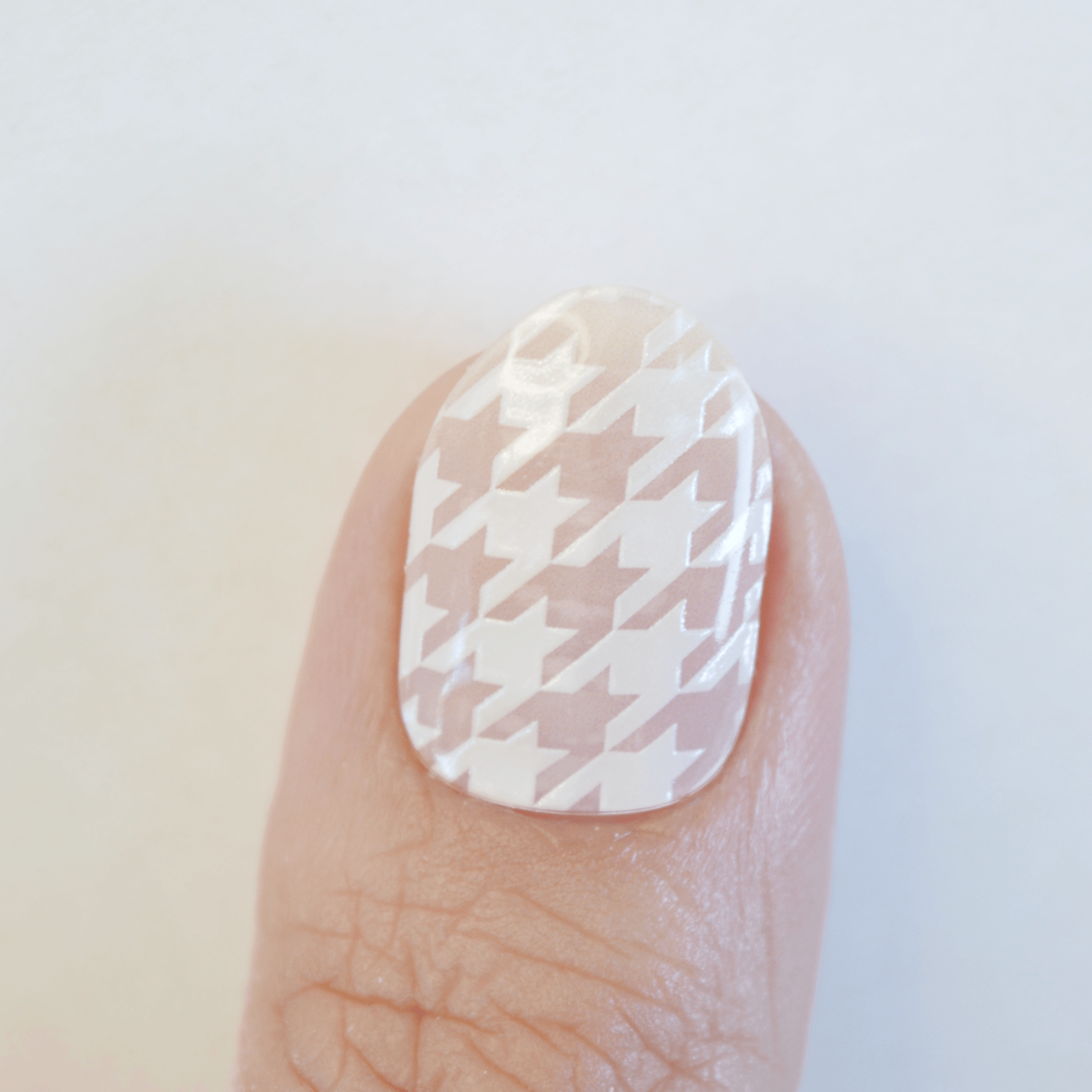 Houndstooth | Super Jellies DIY Hard Semi Cured Gel Nail Wraps