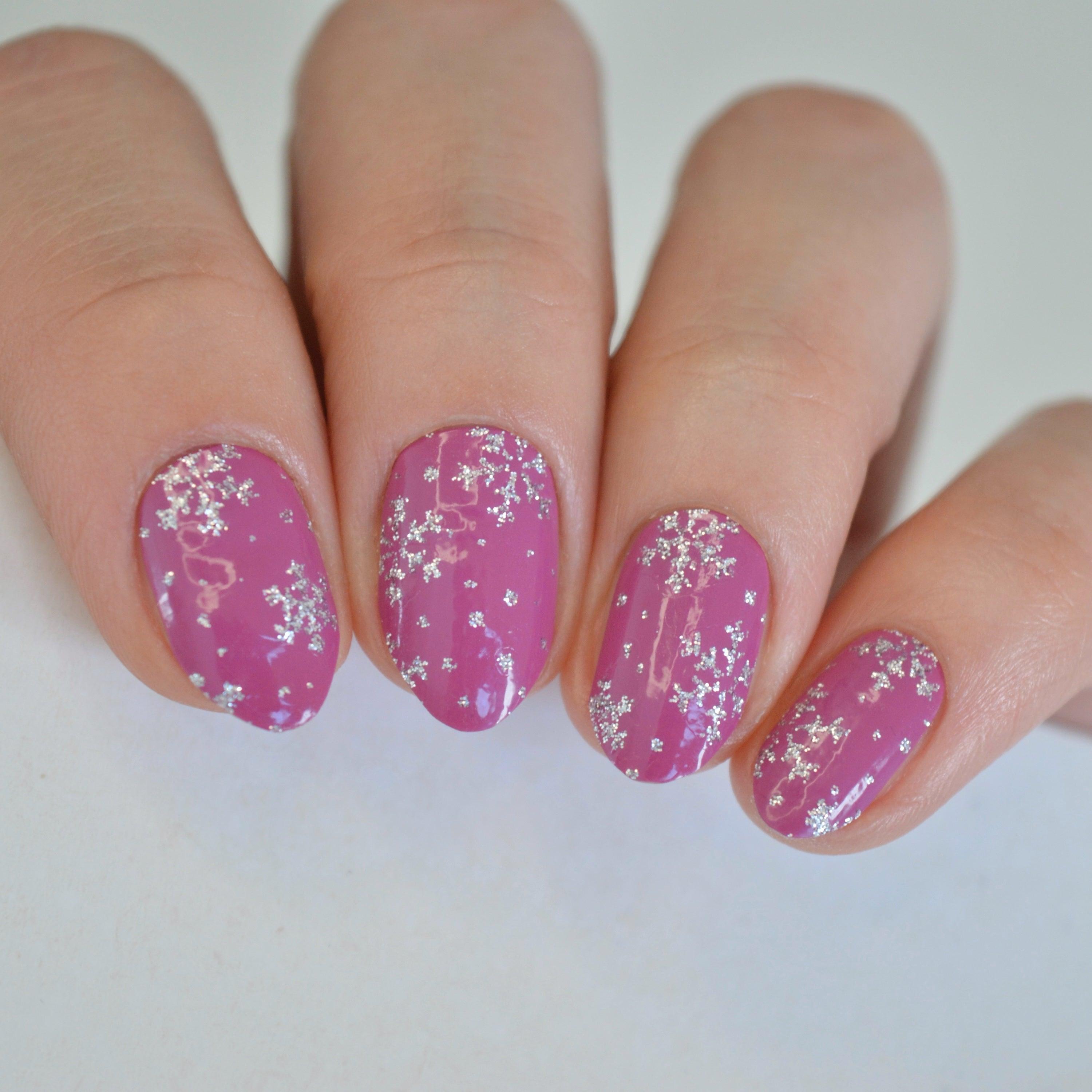 Morello Cherries | Christmas Nail Polish Wrap