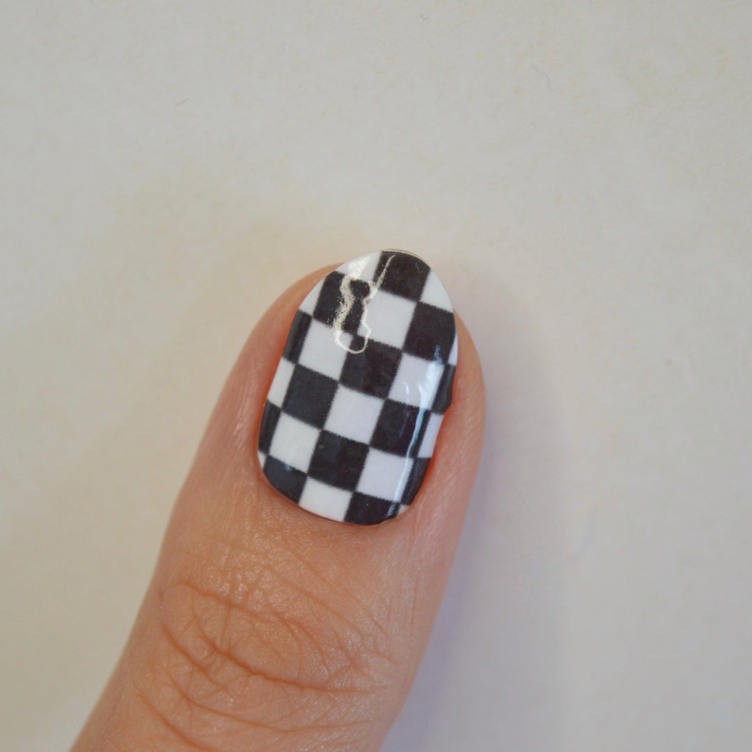 Racer | Colour Changing Nail Polish Wraps