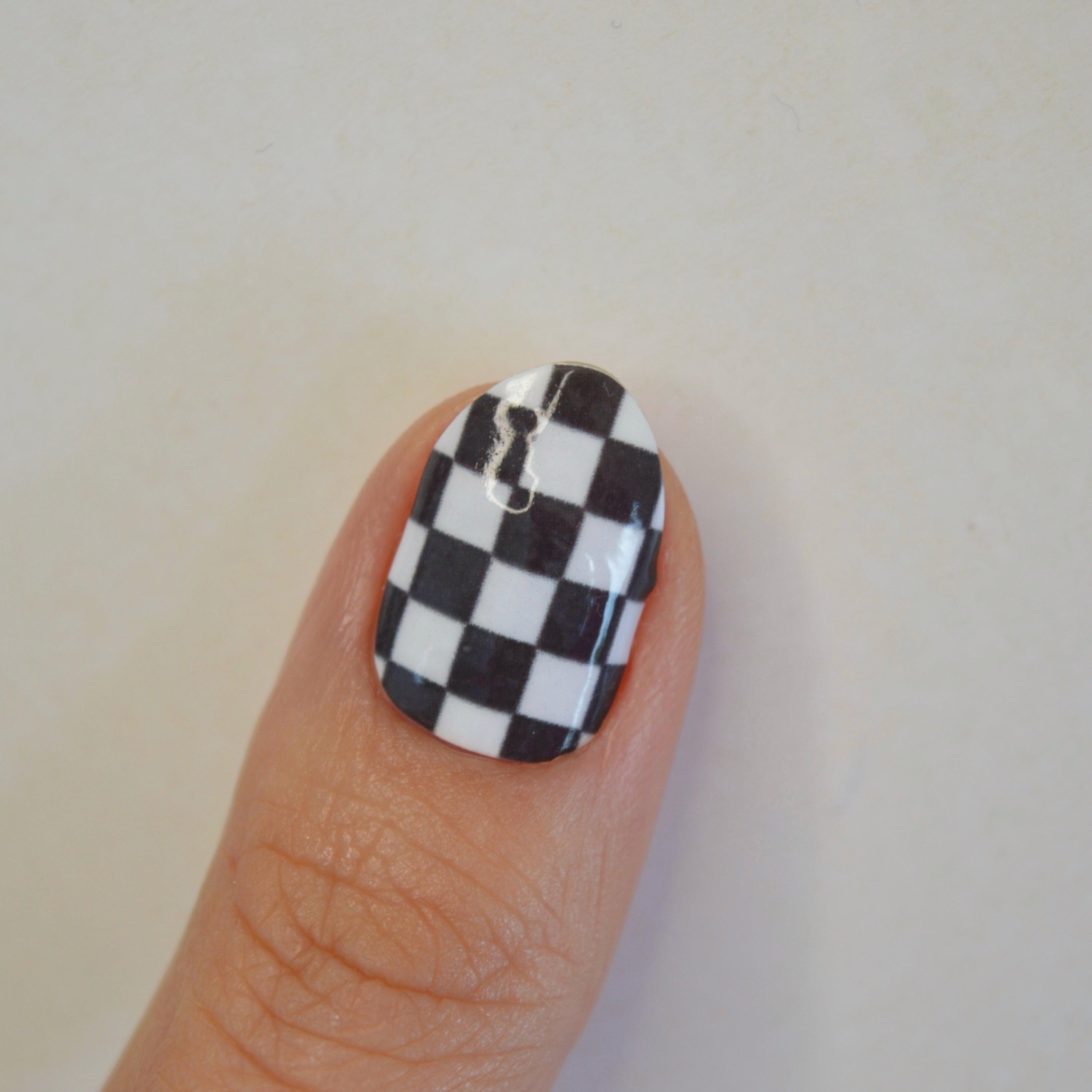 Racer | Colour Changing Nail Polish Wraps