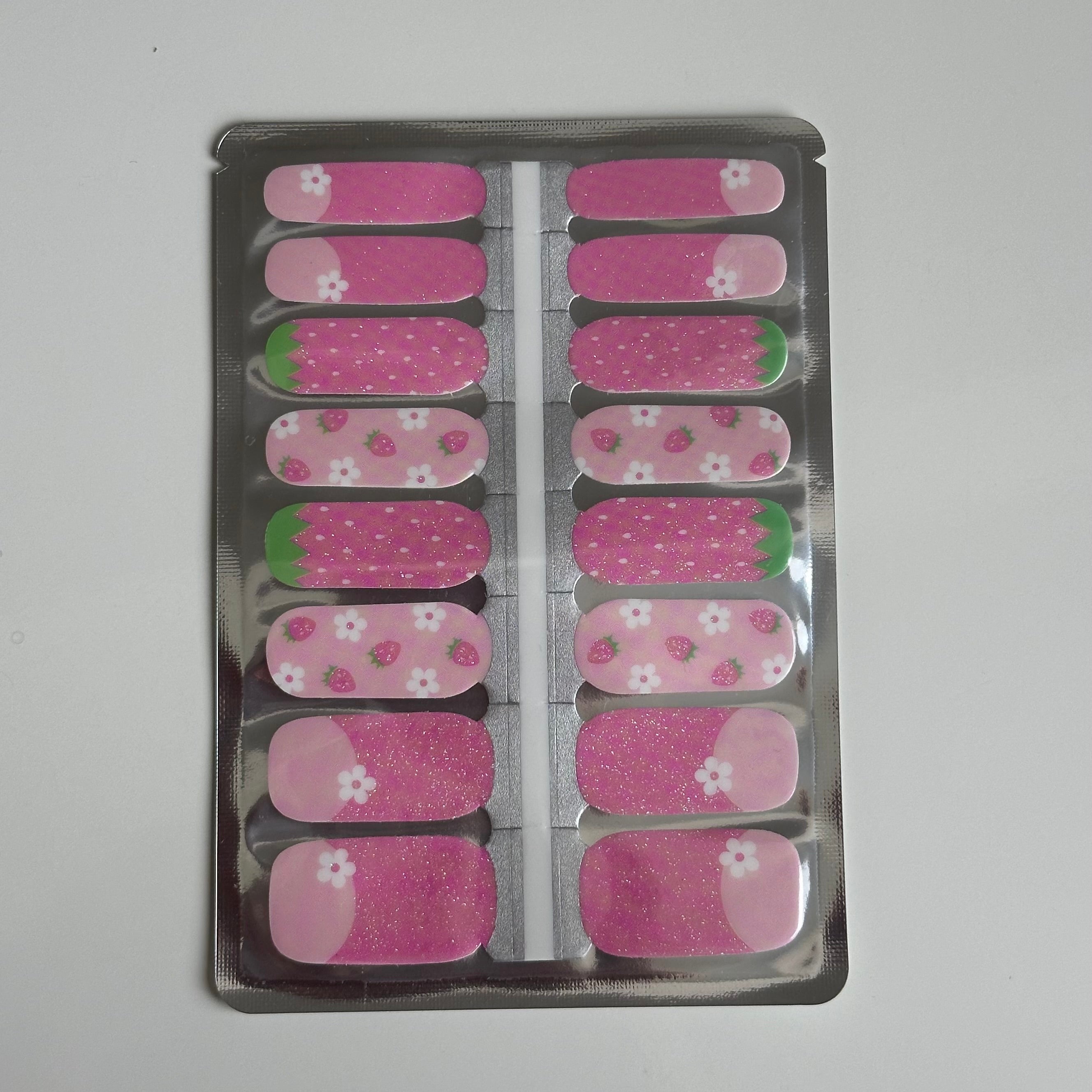 Strawberries & Cream  | Nail Polish Wraps