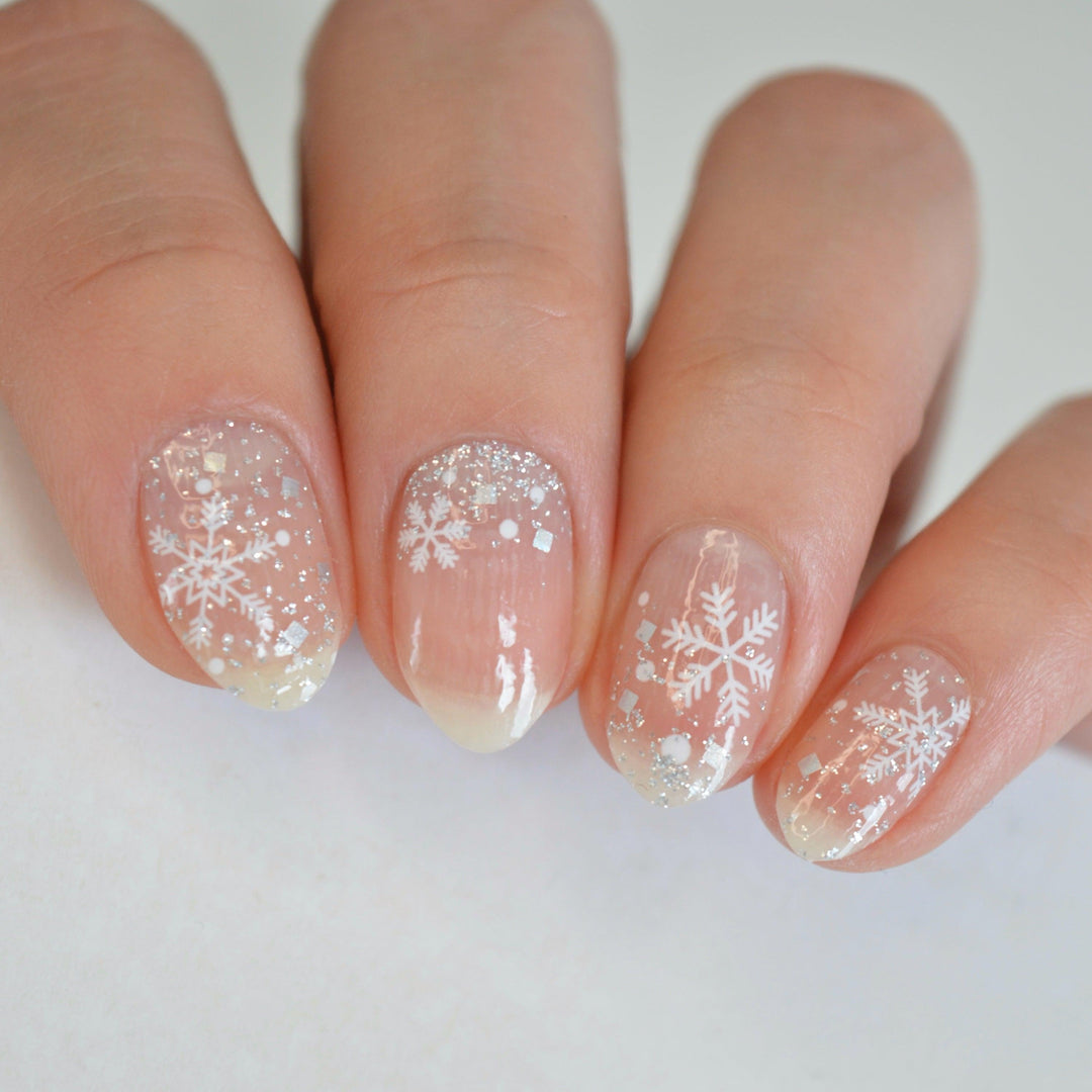 White glitter nail wraps for easy winter manicure