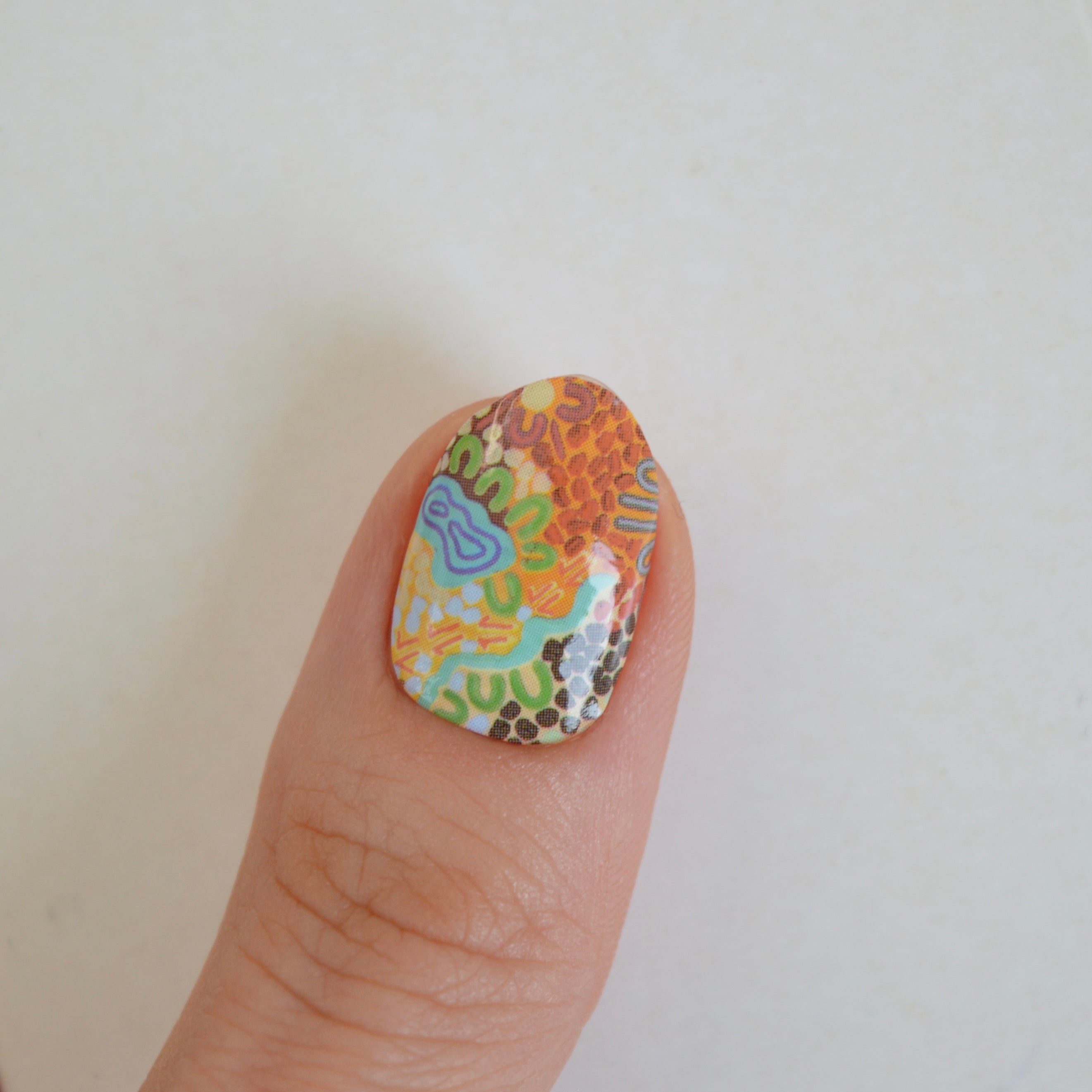 Yilam (My Place) x Luruk In | Nail Polish Wraps