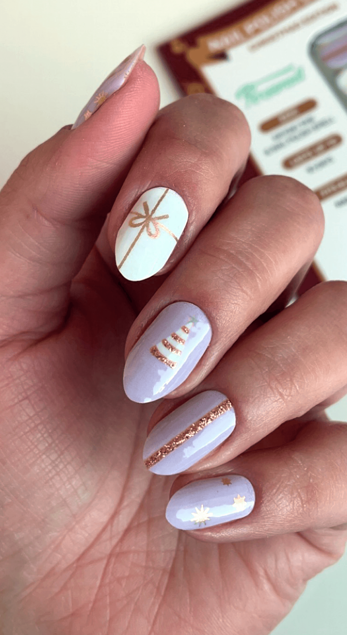 Dancer | Neutral Christmas Nail Polish Wrap