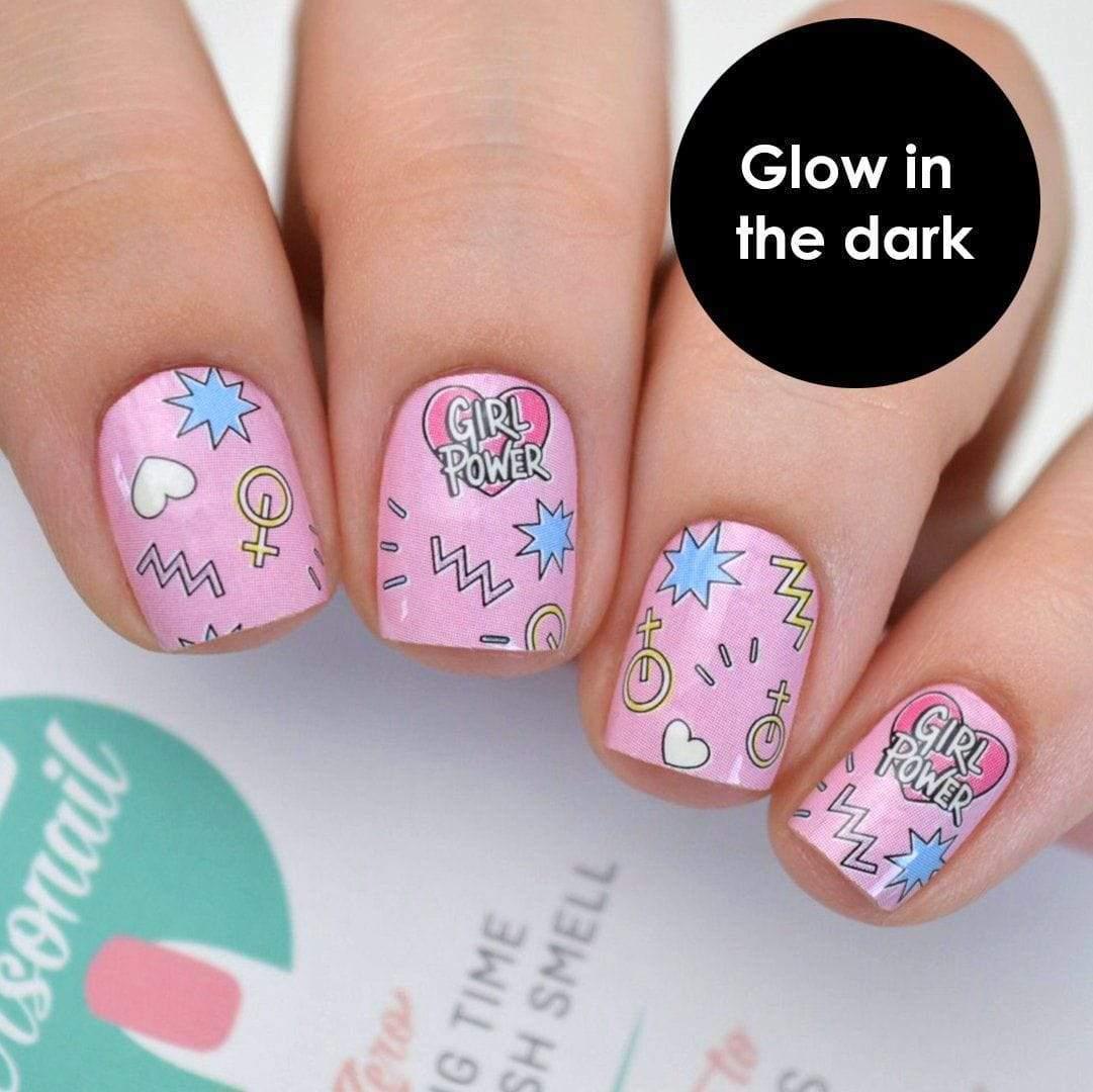 Personail Nail Wraps Girl Power by Martina Martian (Glow in the dark)